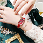 Relojes-de-Cuero-para-mujer-pulsera-de-cuarzo-digital-marca-de-lujo-a-la-moda-4.webp